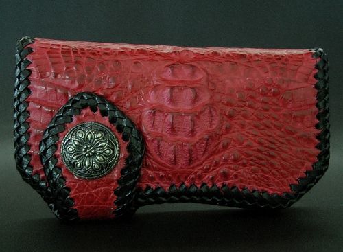 CAIMAN LEATHER WALLET